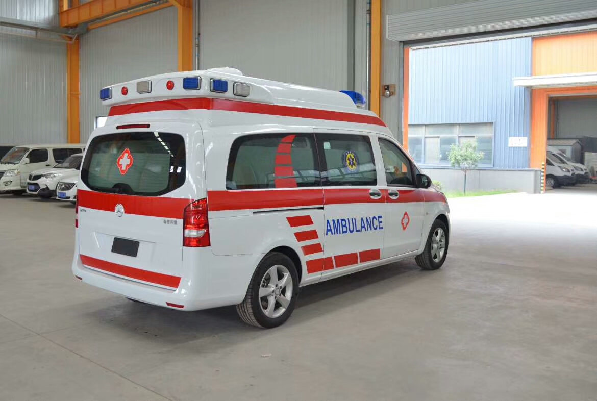 奔馳國五商運型救護車