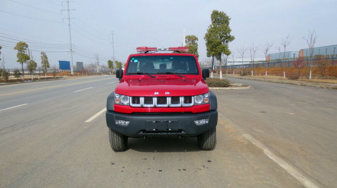北汽四驅森林防火指揮車